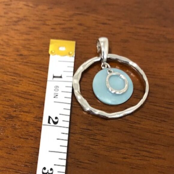 Silver Tone Blue Multi Circular Oval Pendant Pre-Owned. - Picture 7 of 9